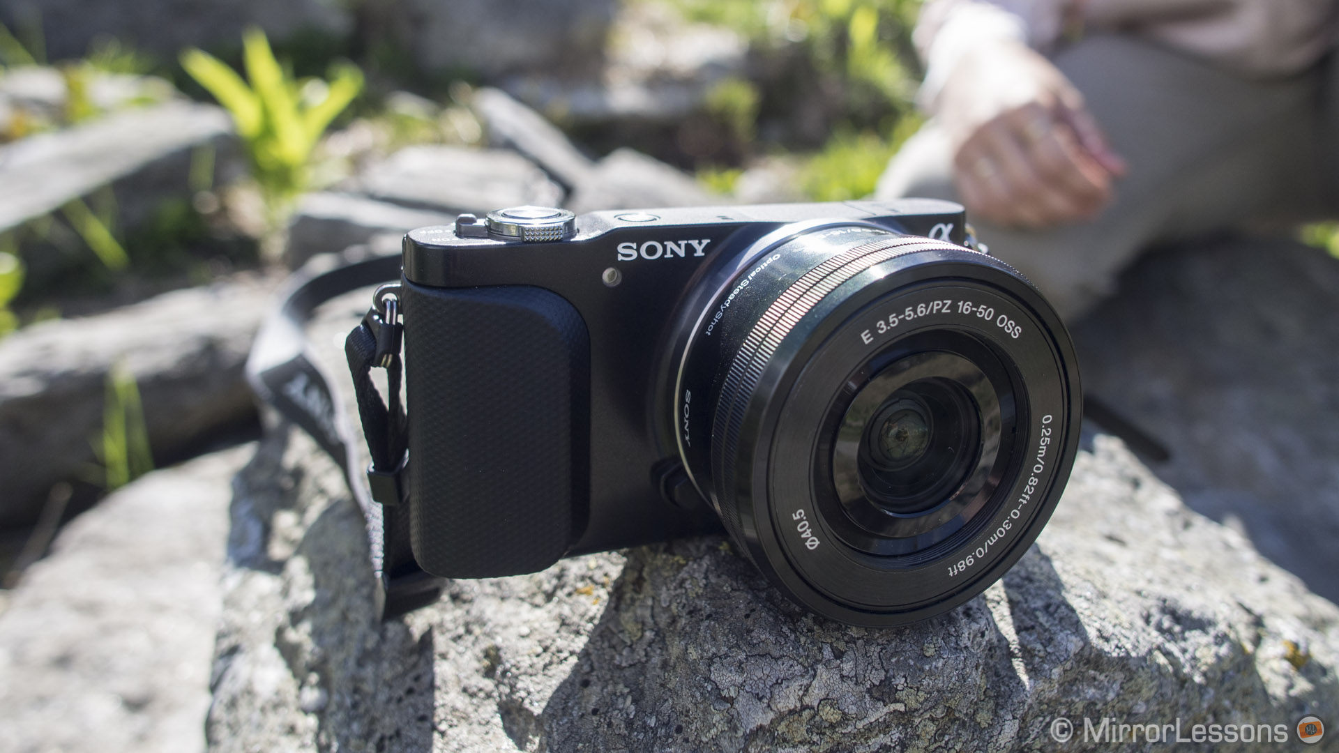 Sony NEX-3N Review: The world's smallest APS-C interchangeable lens