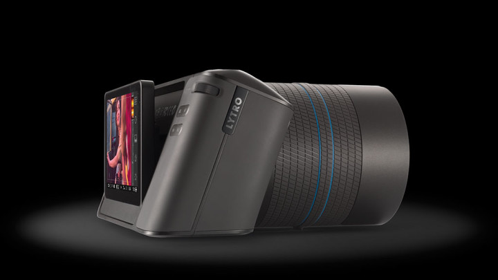 The Lytro Illum includes a 4" tilting LCD