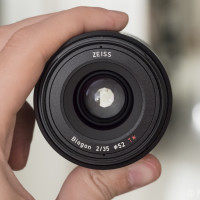 zeiss loxia review